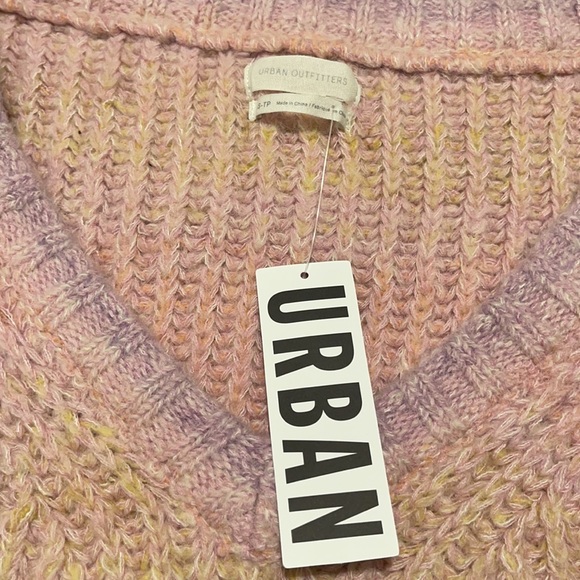 NWT Pink Urban Outfitters Sweater - Picture 2 of 3